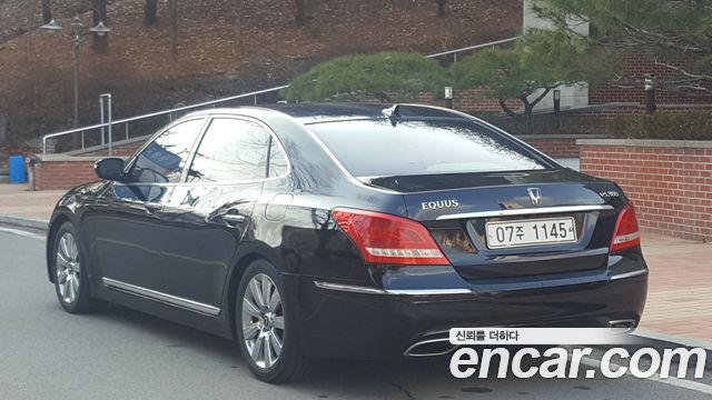 Hyundai Equus 2010 — photo 4