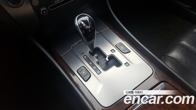 Hyundai Equus 2010 — photo 11