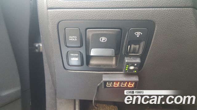 Hyundai Equus 2010 — photo 14