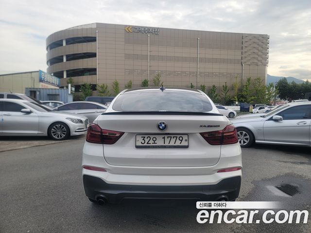 BMW X4 2016 — photo 6