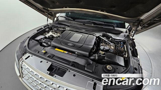 Land Rover Range Rover 2016 — photo 6