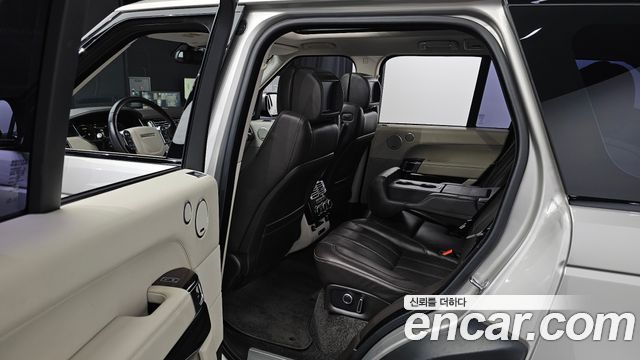 Land Rover Range Rover 2016 — photo 11