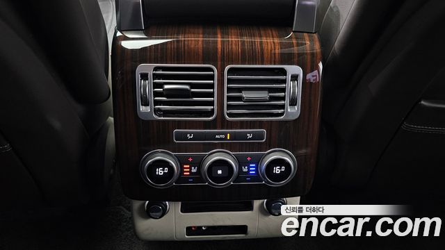 Land Rover Range Rover 2016 — photo 18