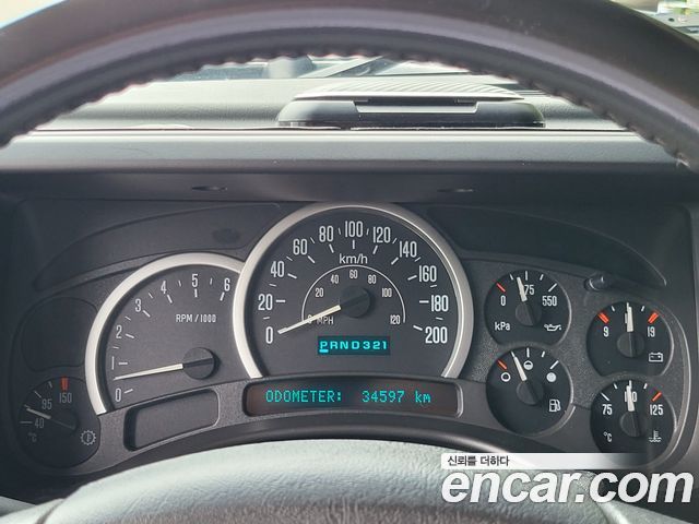 Hummer H2 2005 — photo 8