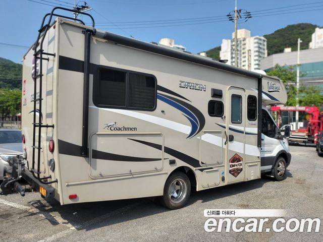 Ford Transit 2018 — photo 4
