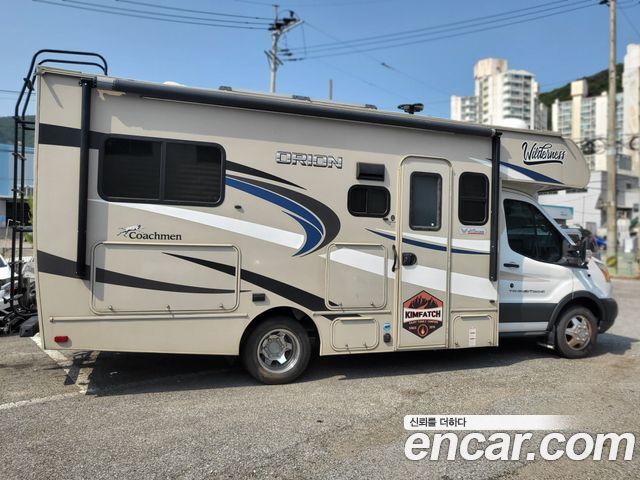 Ford Transit 2018 — photo 5