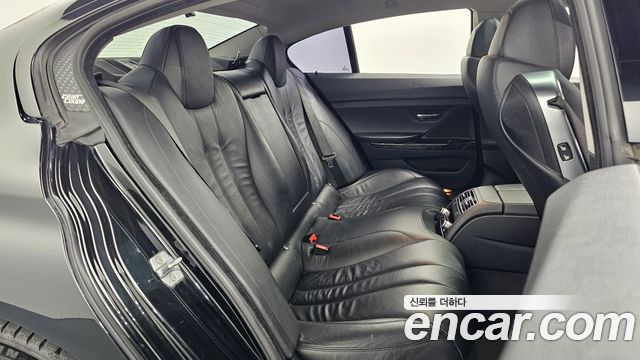 BMW 6-Series 2013 — photo 12