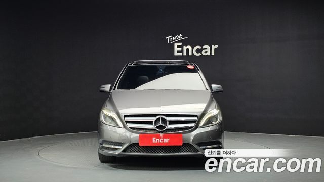 Mercedes-Benz B-Class 2013 — photo 3