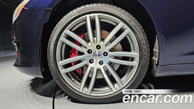 Maserati Quattroporte 2017 — photo 5