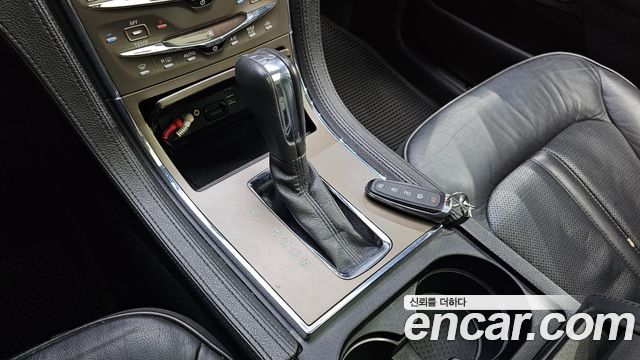 Lincoln MKX 2013 — photo 8