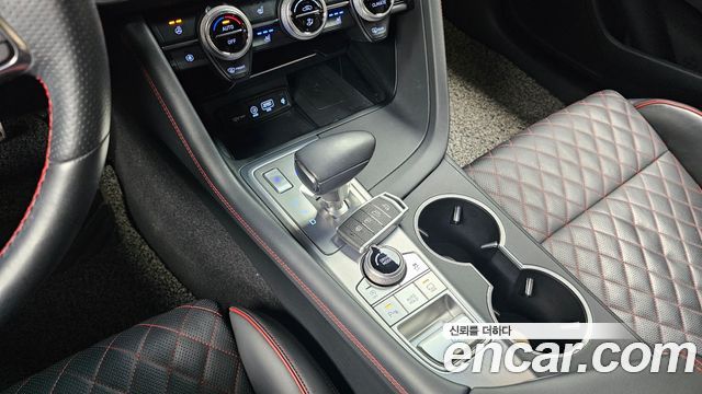 Genesis G70 2019 — photo 9