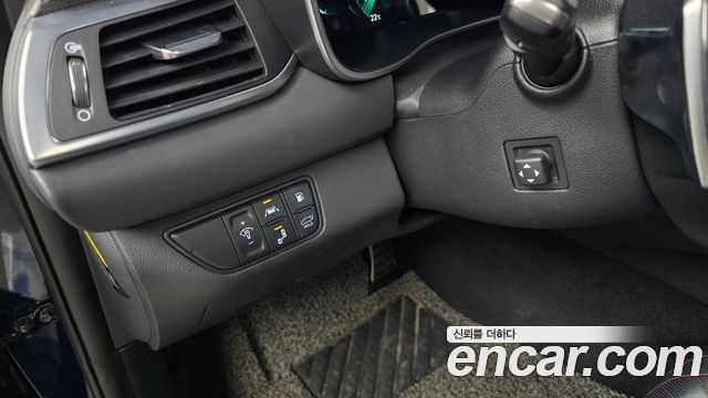 Genesis G70 2019 — photo 13