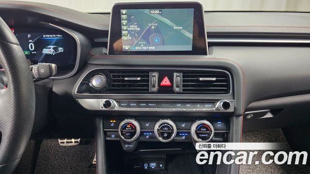 Genesis G70 2019 — photo 15