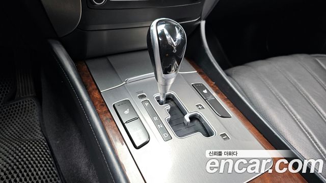Hyundai Equus 2012 — photo 9