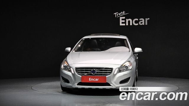 Volvo S60 2011 — photo 3