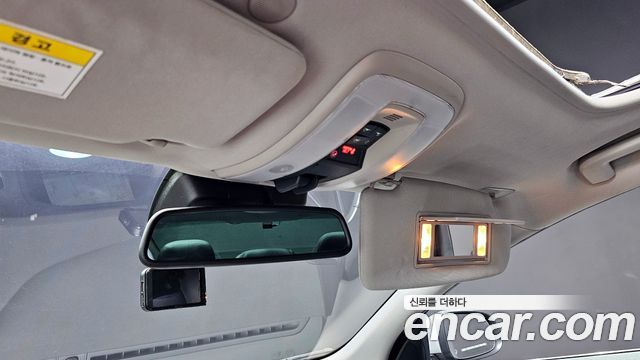 Volvo S60 2011 — photo 20