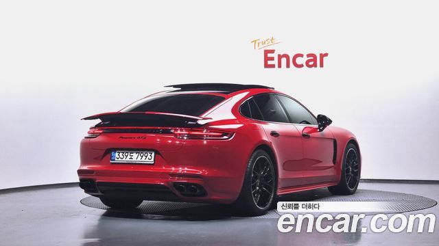 Porsche Panamera 2020 — photo 2