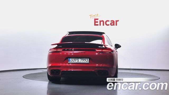 Porsche Panamera 2020 — photo 4