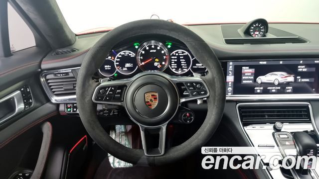 Porsche Panamera 2020 — photo 13