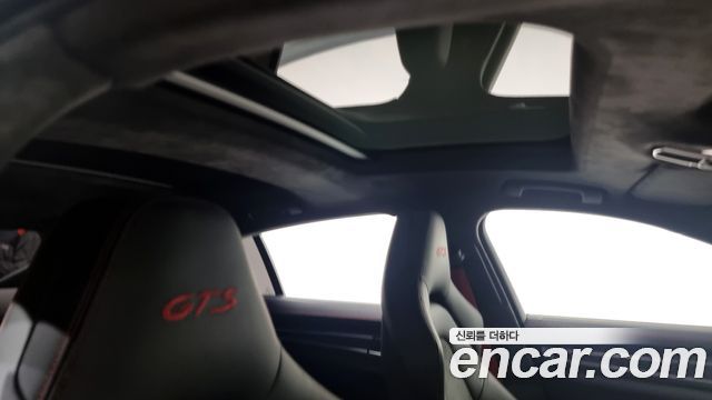 Porsche Panamera 2020 — photo 18