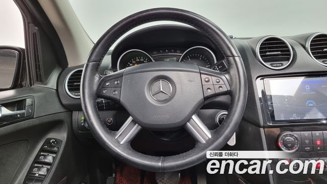 Mercedes-Benz M-class 2007 — photo 15
