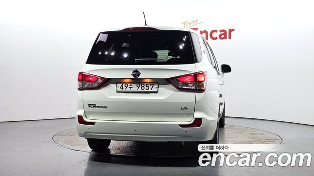 KG Mobility KORANDO 2014 — photo 4