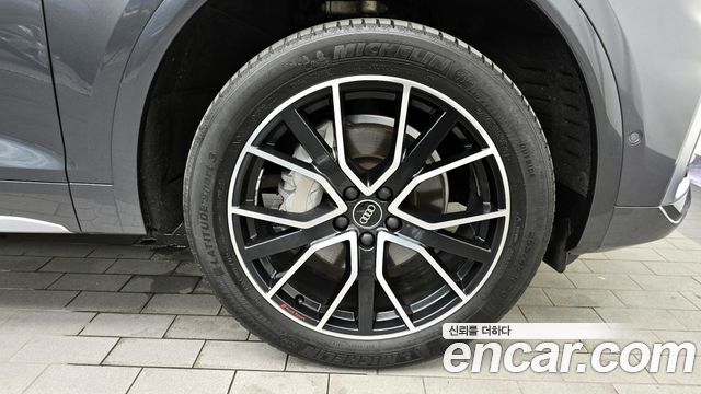 Audi Q5 2023 — photo 5