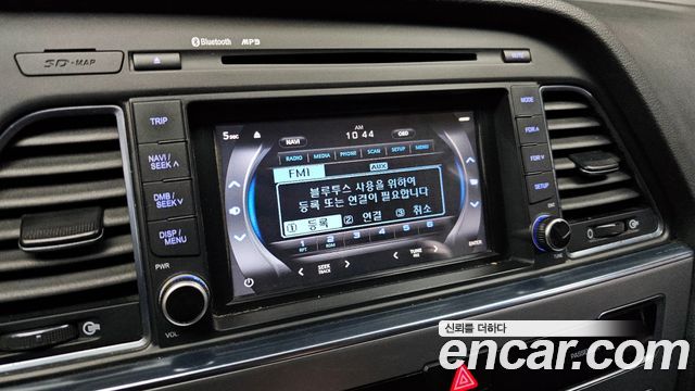 Hyundai Sonata 2015 — photo 16
