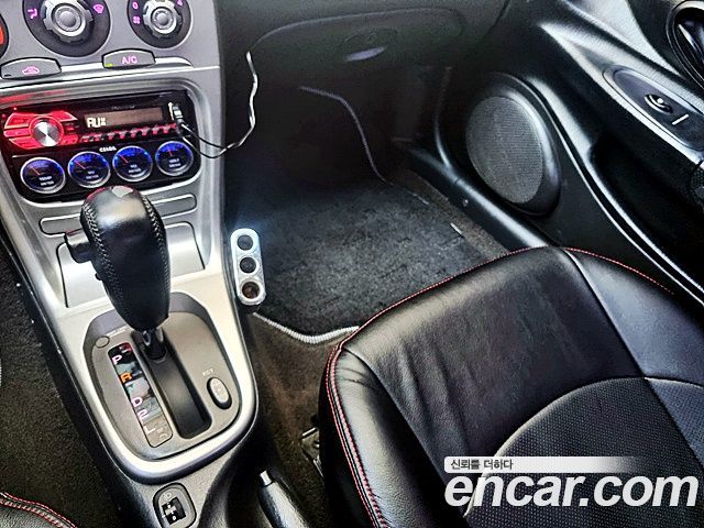 Hyundai Tiburon 2001 — photo 11
