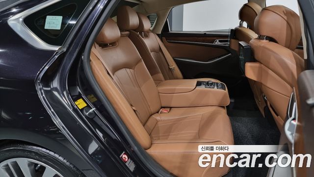 Hyundai Genesis 2016 — photo 12