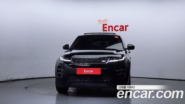 Land Rover Range Rover Evoque 2024 — photo 3