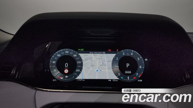Land Rover Range Rover Evoque 2024 — photo 8