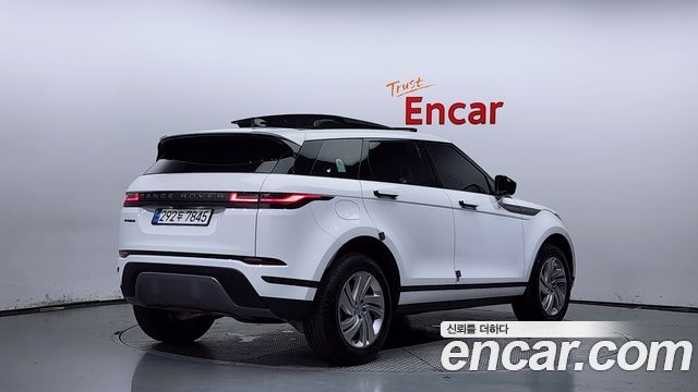 Land Rover Range Rover Evoque 2024 — photo 2