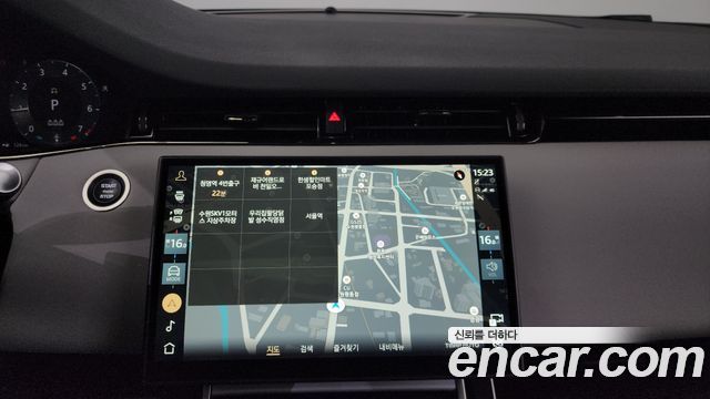 Land Rover Range Rover Evoque 2024 — photo 14