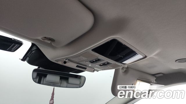 Land Rover Range Rover Evoque 2024 — photo 17