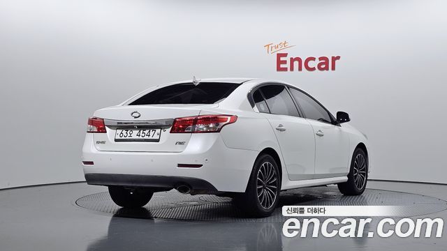 Renault Korea SM5  2014 — photo 2