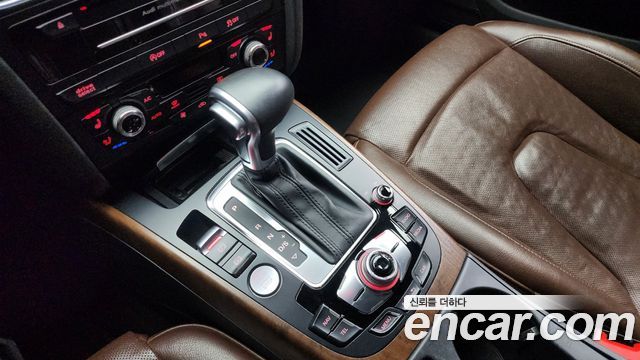 Audi A4 2015 — photo 9
