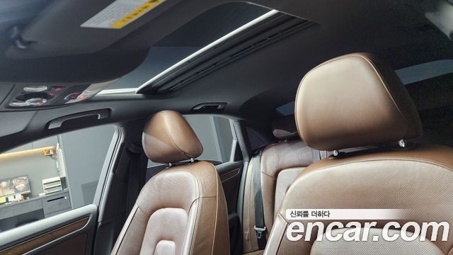 Audi A4 2015 — photo 19