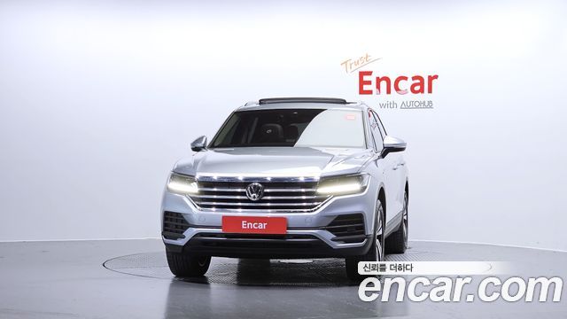 Volkswagen Touareg 2020 — photo 3