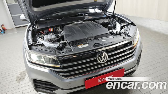 Volkswagen Touareg 2020 — photo 6