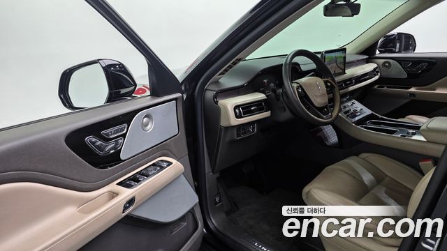 Lincoln Aviator 2020 — photo 13