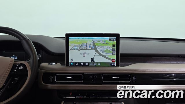 Lincoln Aviator 2020 — photo 16
