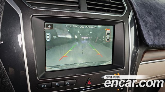 Ford Explorer 2018 — photo 14