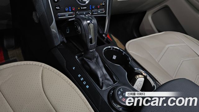 Ford Explorer 2018 — photo 15