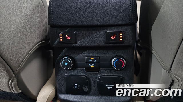 Ford Explorer 2018 — photo 17