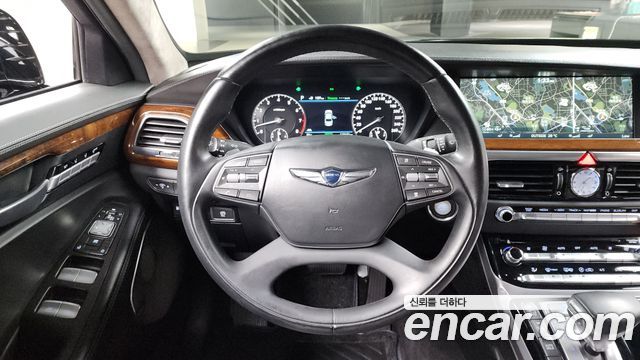 Genesis EQ900 2016 — photo 13