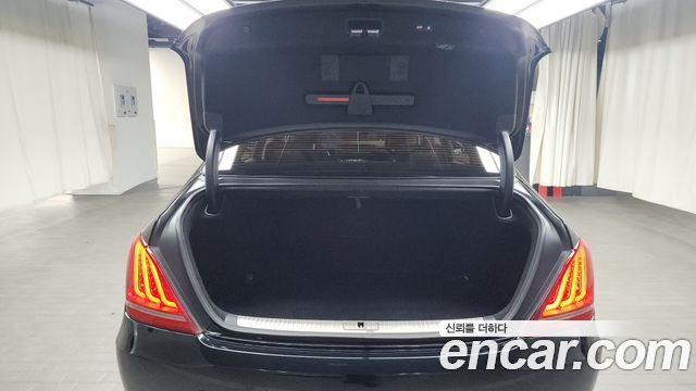Genesis EQ900 2016 — photo 20