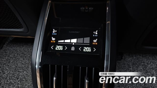 Volvo S90 2023 — photo 19