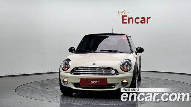 Mini Cooper 2010 — photo 3