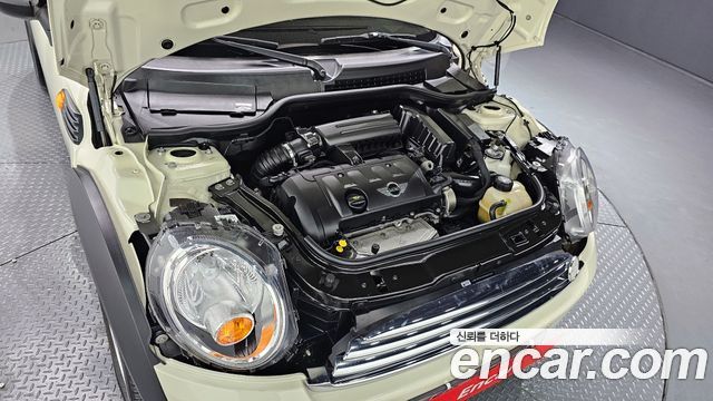 Mini Cooper 2010 — photo 6